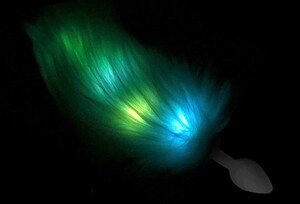 Втулка анальная  силиконовая светящаяся с голубым хвостом"Glow tail" - Эрос-интернет магазин